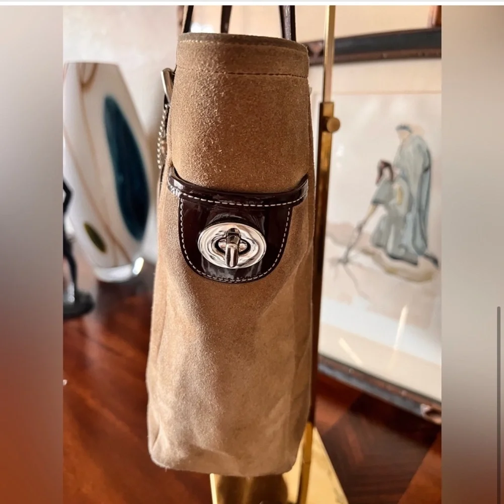 Coach Brown Leather Shoulder Bag - Picture 4 of 11